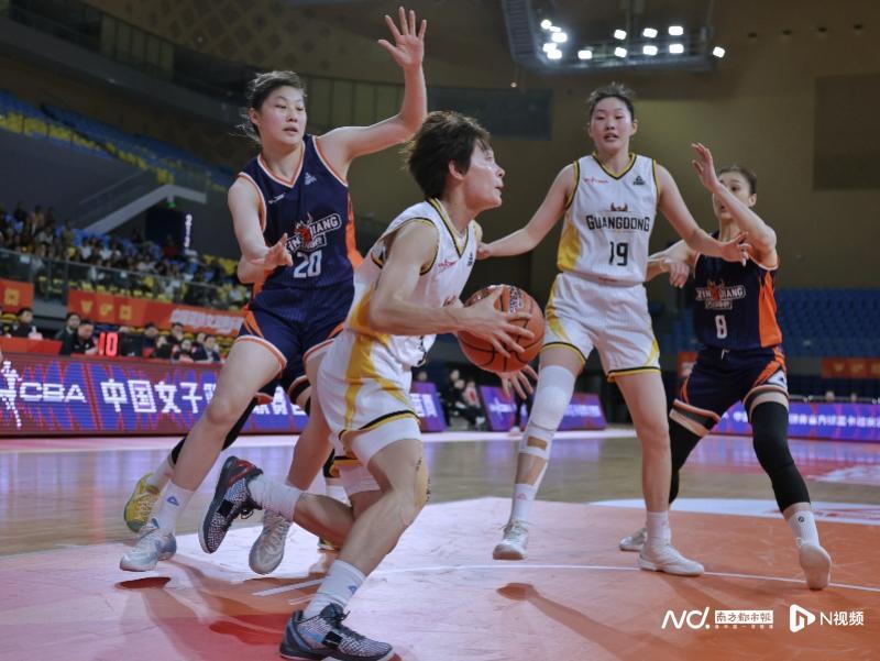 九游体育直播-女篮俱乐部杯决赛阶段在清远开赛，广东女篮首战加时憾负